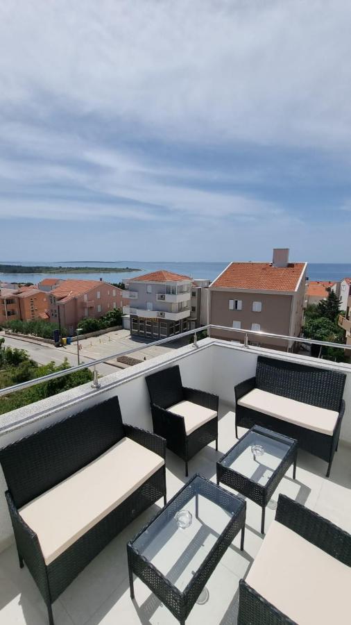 Апартаменты Kings Landing Новалья Экстерьер фото